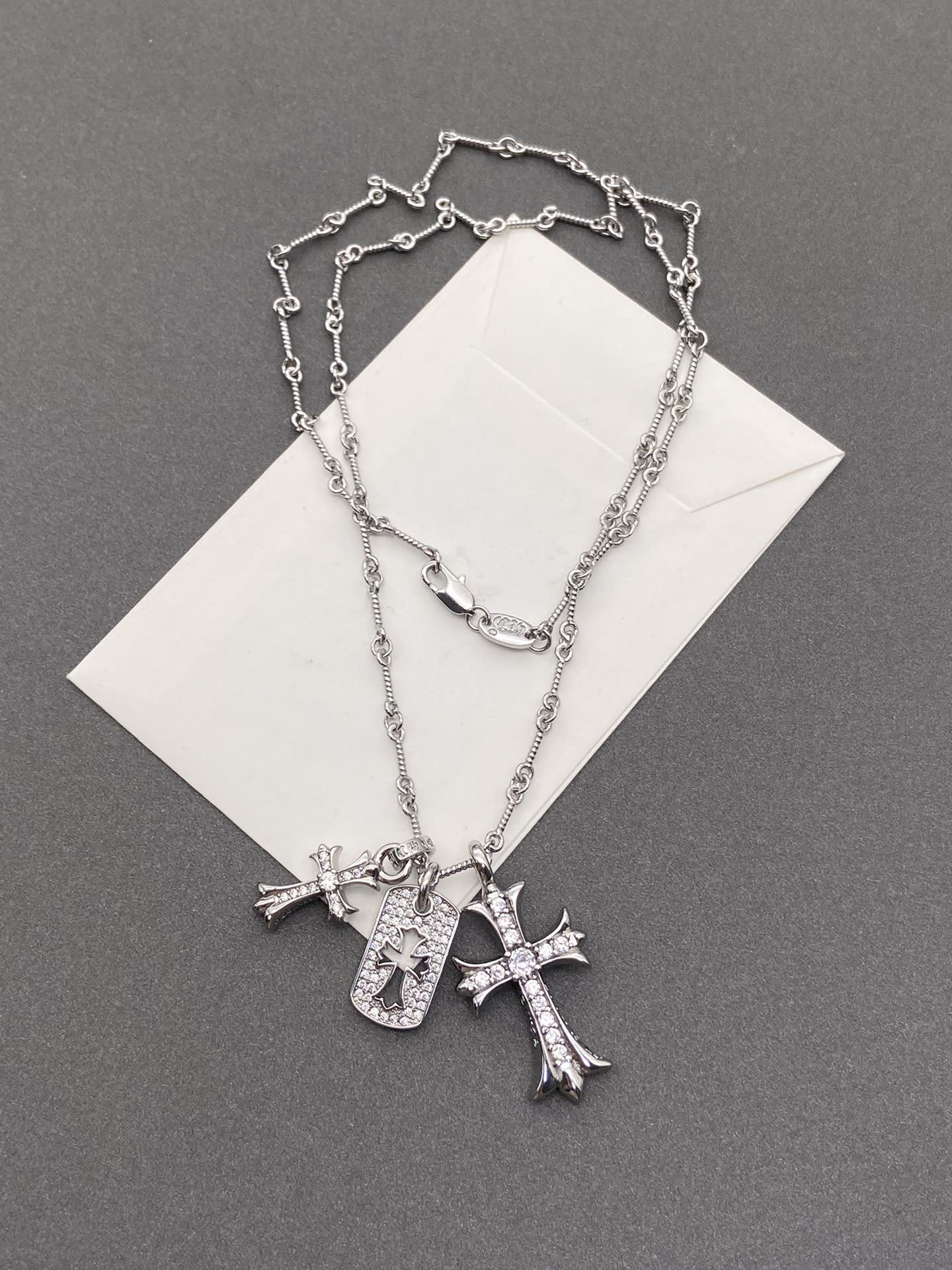 Chrome Hearts Elegant Cross Pendant Necklace